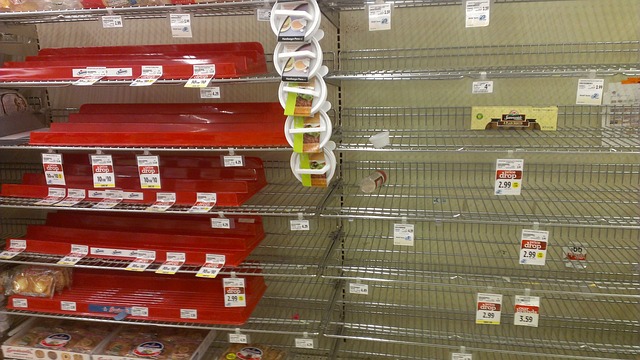 supermarket 665049 640